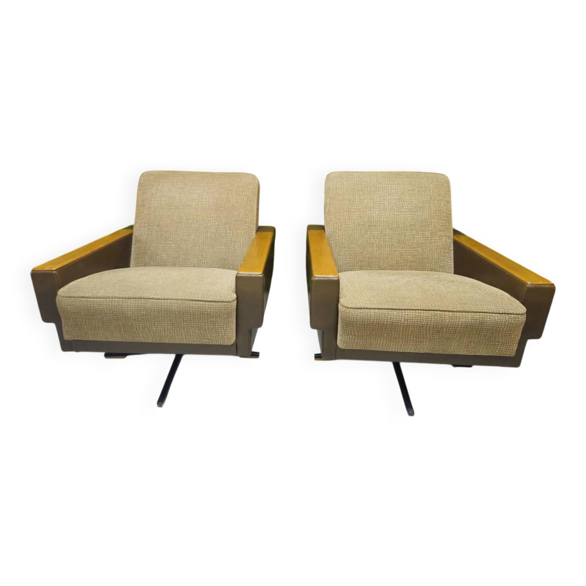 "1970 swivel armchair pair"
