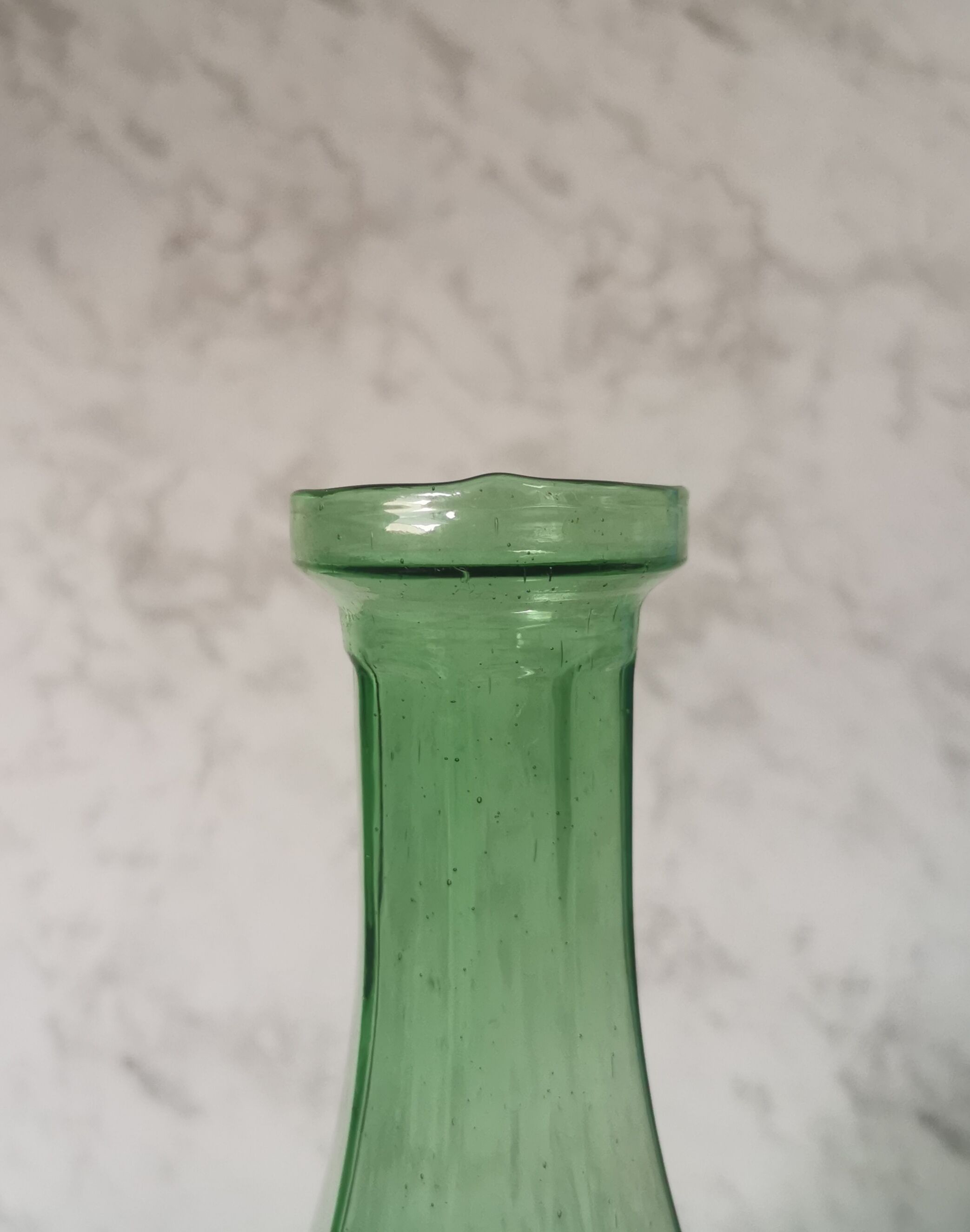 Chiseled glass decanter