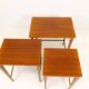 Tables gigognes Art déco en acajou et bouleau teinté, NK Suède, années 1940