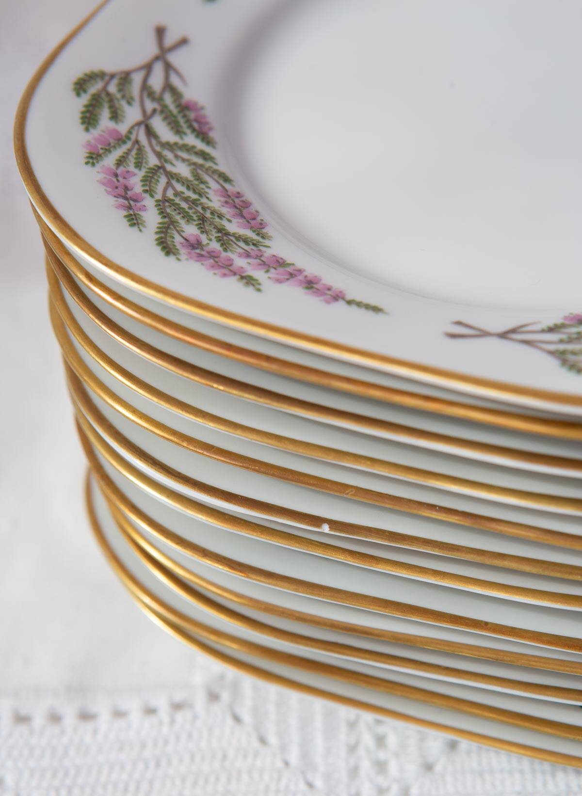 Hackefors coffee service "Ljung Calluna vulgaris" circa 1950 (39 PIECES)