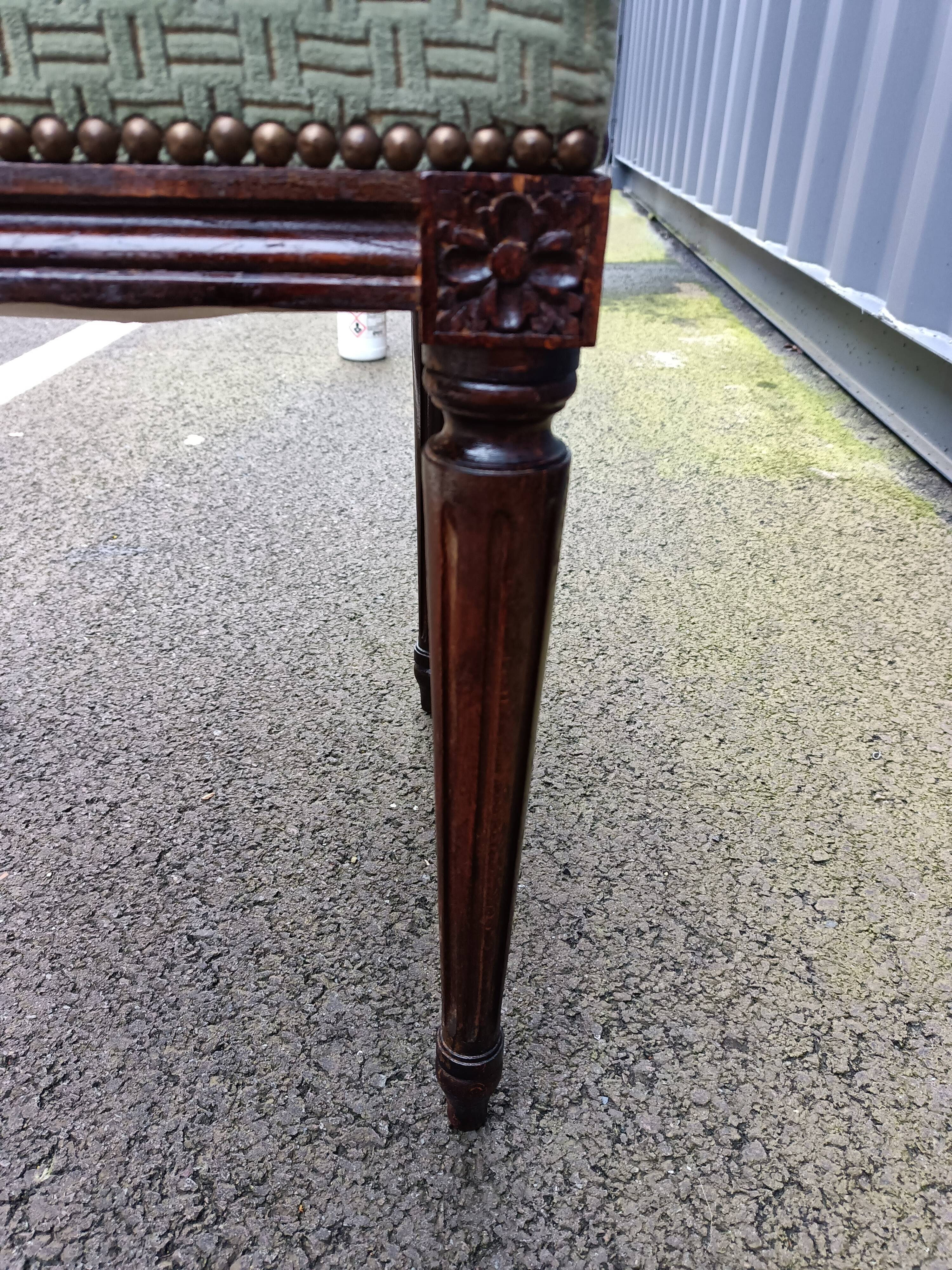 Pouf stool old Louis XVI style