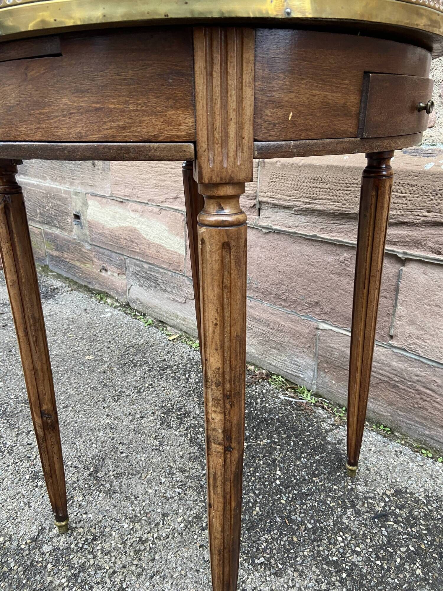 Table basse bouillotte de style Louis XVI en bois des années 1960/70