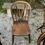 6 Windsor chairs stamped