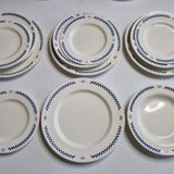 Service of 18 vintage dessert, hollow and flat plates with checkerboard pattern, 1950s