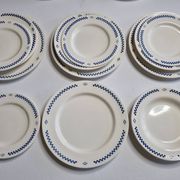 Service of 18 vintage dessert, hollow and flat plates with checkerboard pattern, 1950s
