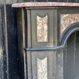 Cheminée en marbre noir de Belgique et gris des Ardennes, XVIIIème siècle