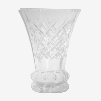 Vase en cristal taillé