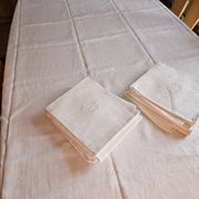 Nappe ancienne damassée + 12 serviettes