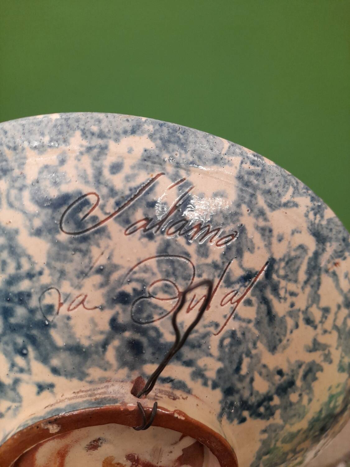 Salamo La Bisbal fish plate