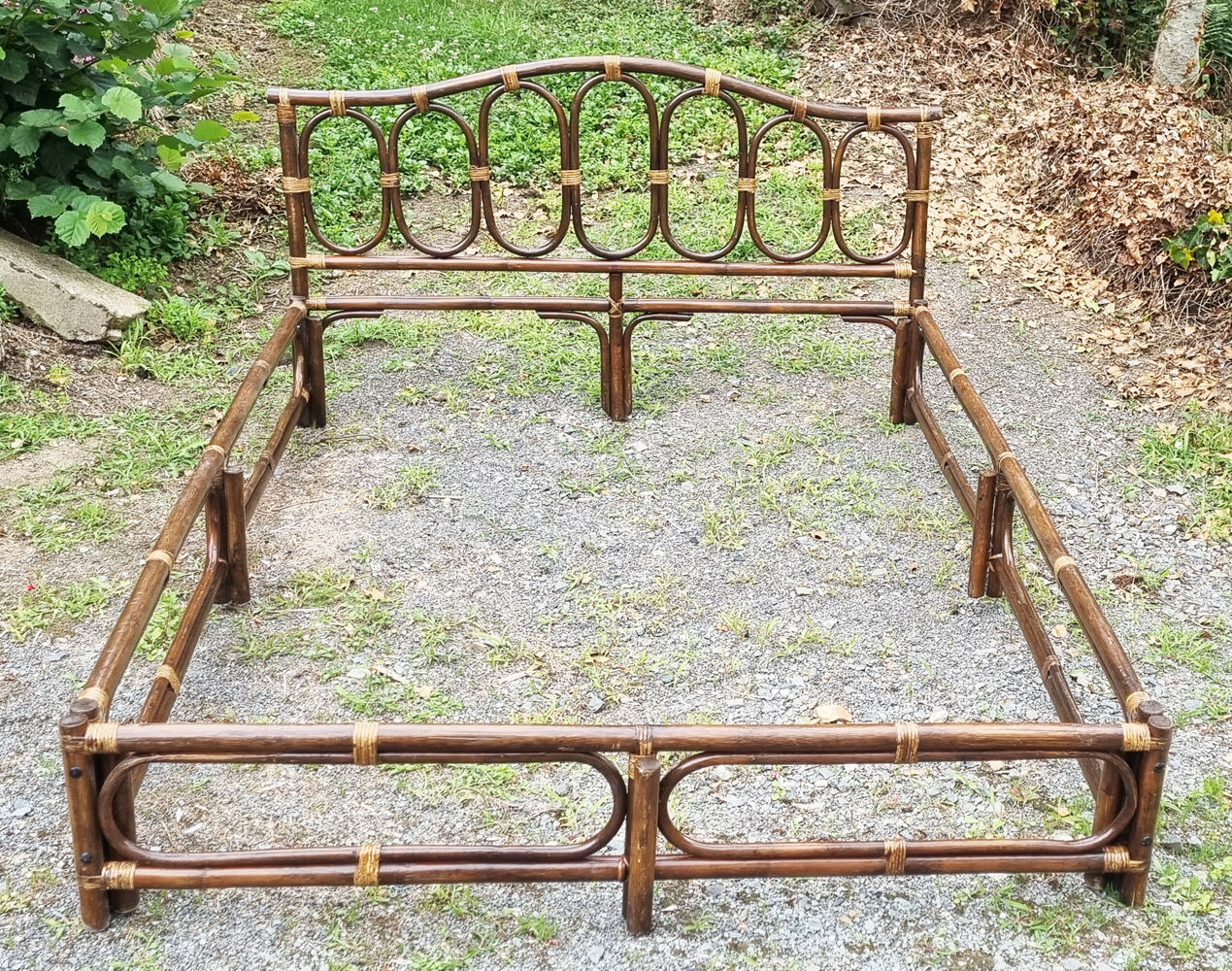 Double bed bamboo and rattan, vintage, 60s