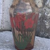 Vintage red-flowered pink glass vase