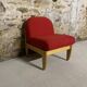 Chauffeuse vintage tissu rouge et bois clair