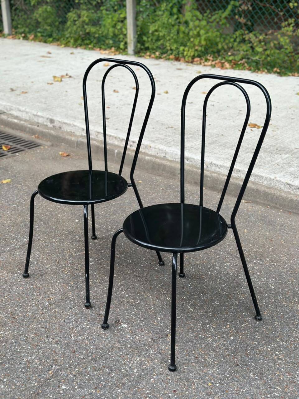 Pair of vintage bistro chairs in black metal — Terrace & Balcony