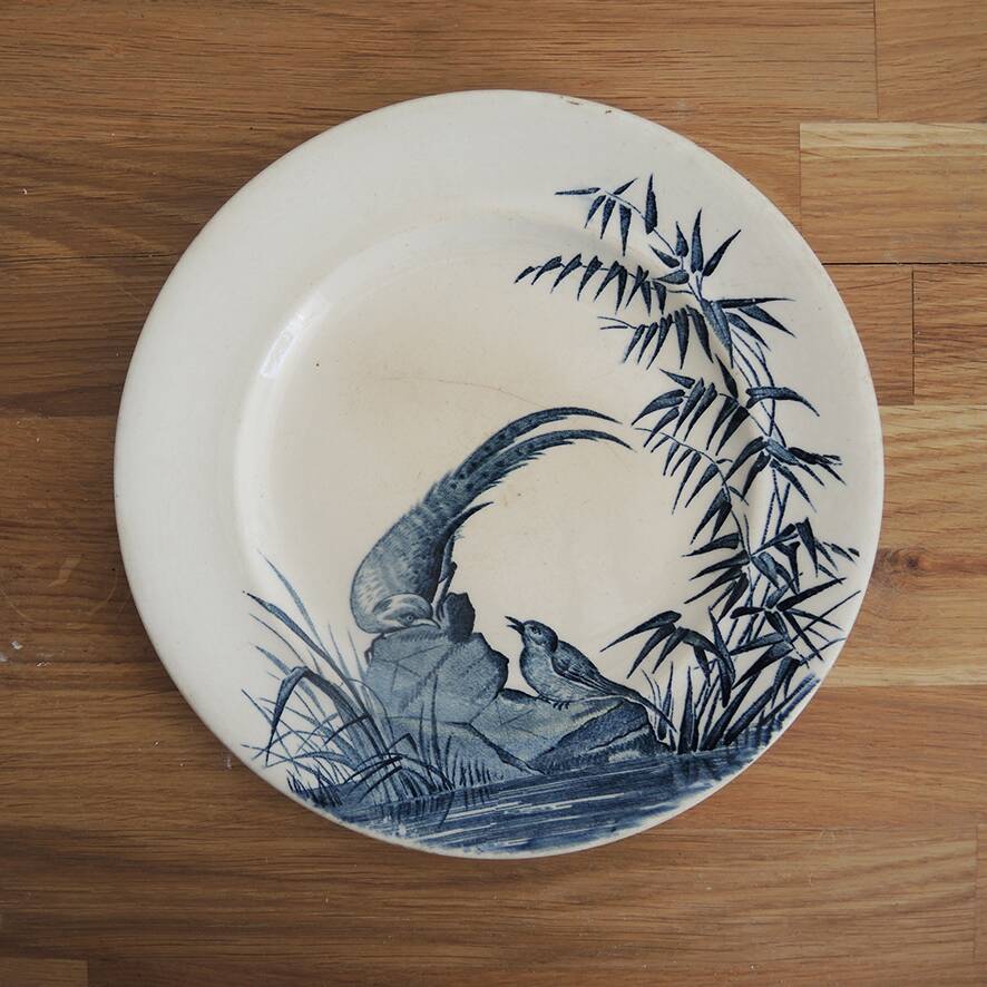 Ancienne assiette faisan en céramique de Longwy