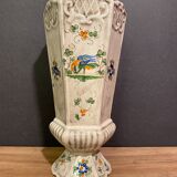 Vase on hexagonal earthenware pedestal with moustiers decoration