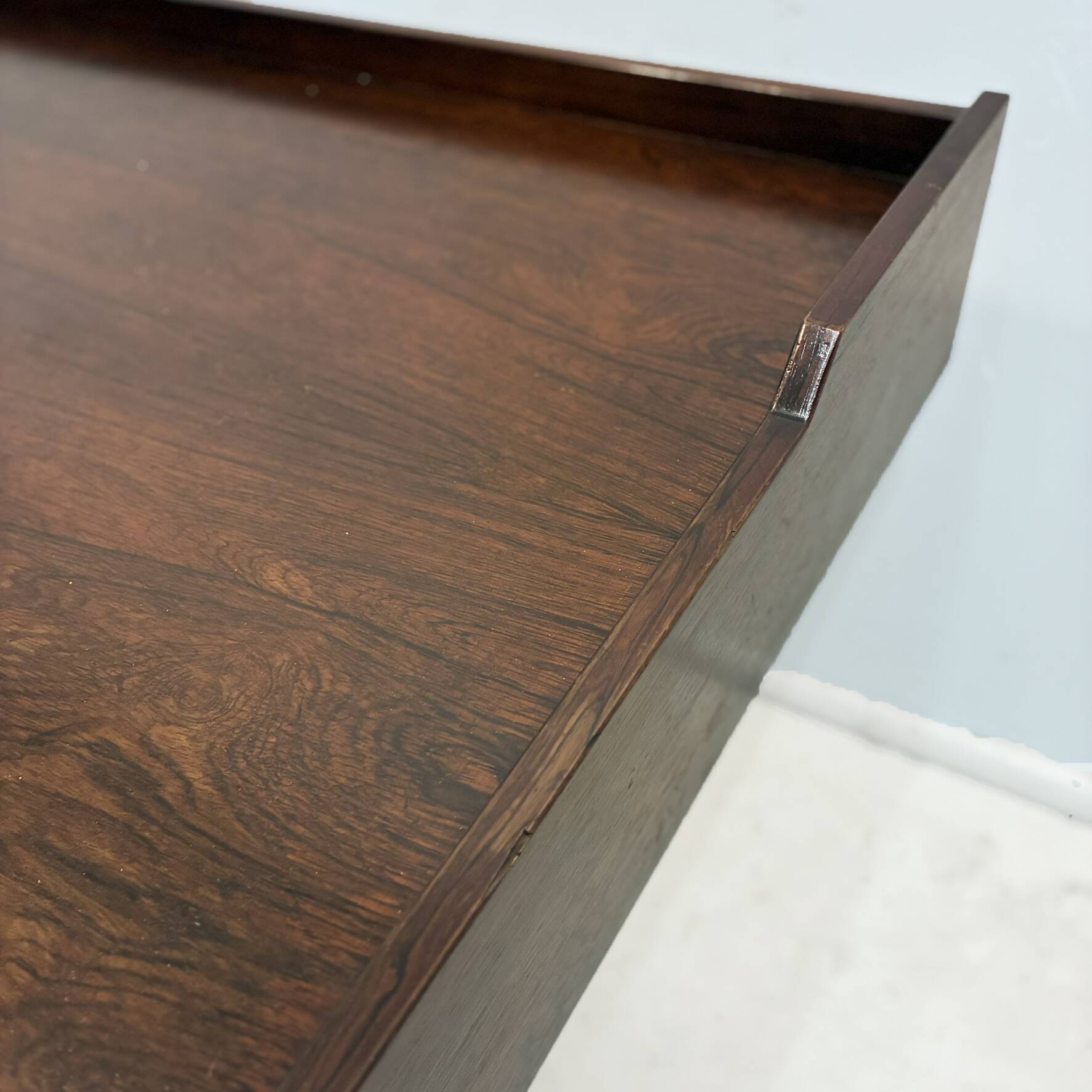 Rosewood desk by Claudio Salocchi for Sormani, Italy 1970.