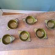 6 glazed clay bowls