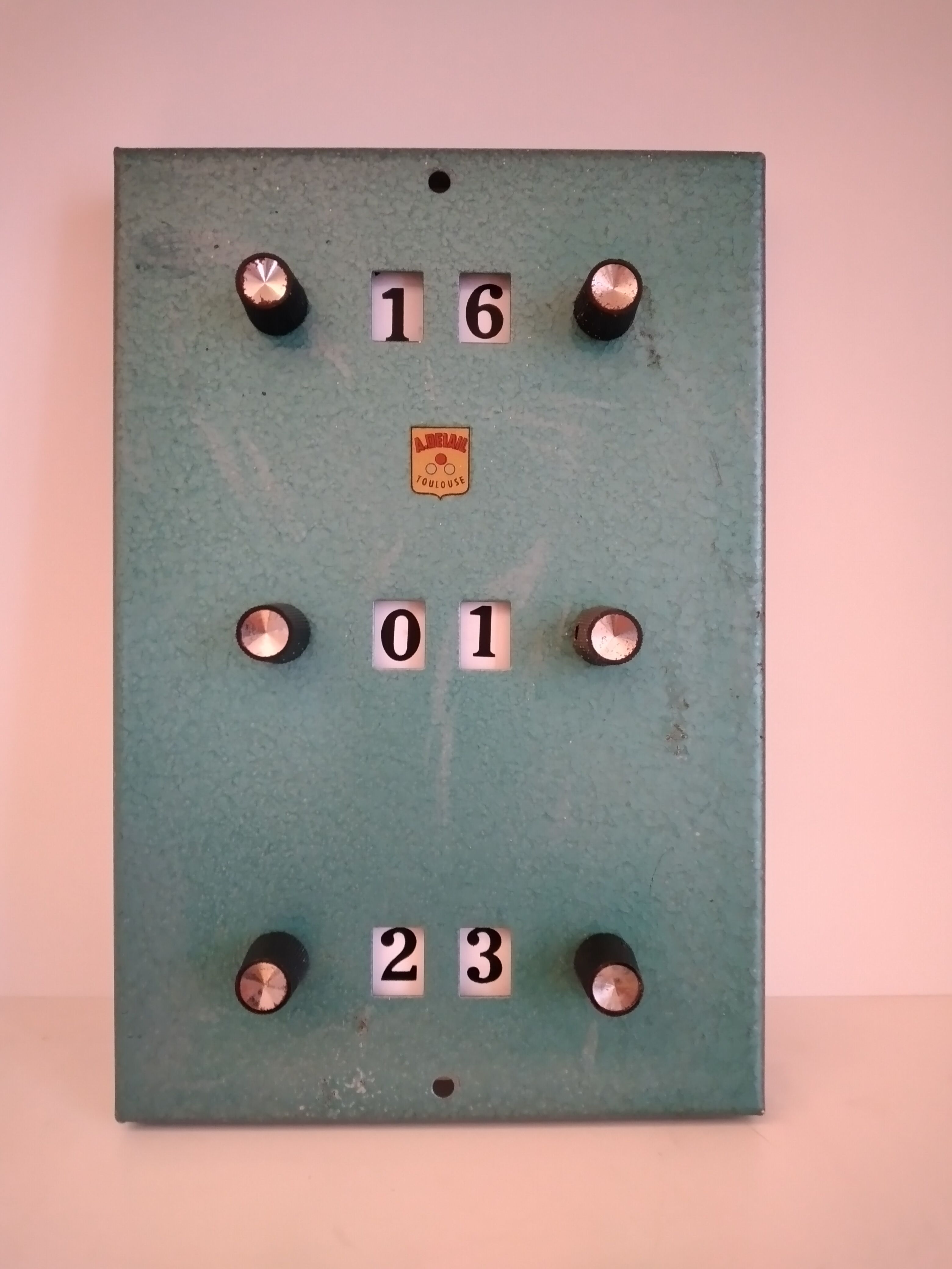 Points counters, French billiards