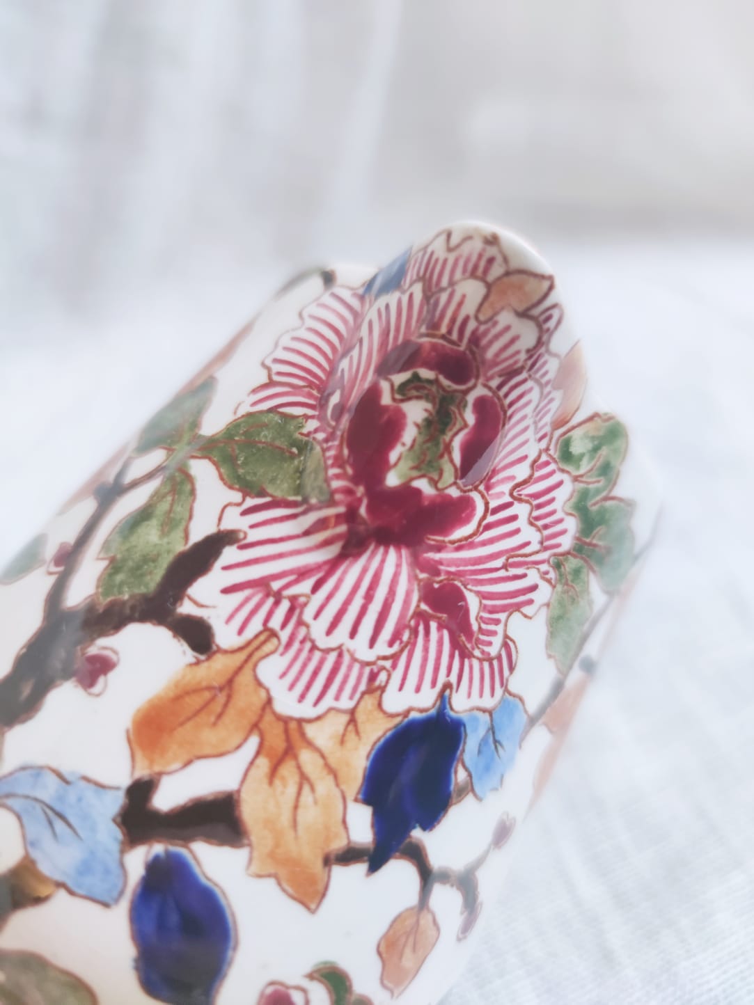 Gien's small pitcher or porcelain milk pot