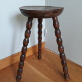 Tripod stool solid wood turned coil way