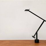 Postmodern Italian Tizio table lamp by Richard Sapper for Artemide, 1970s.