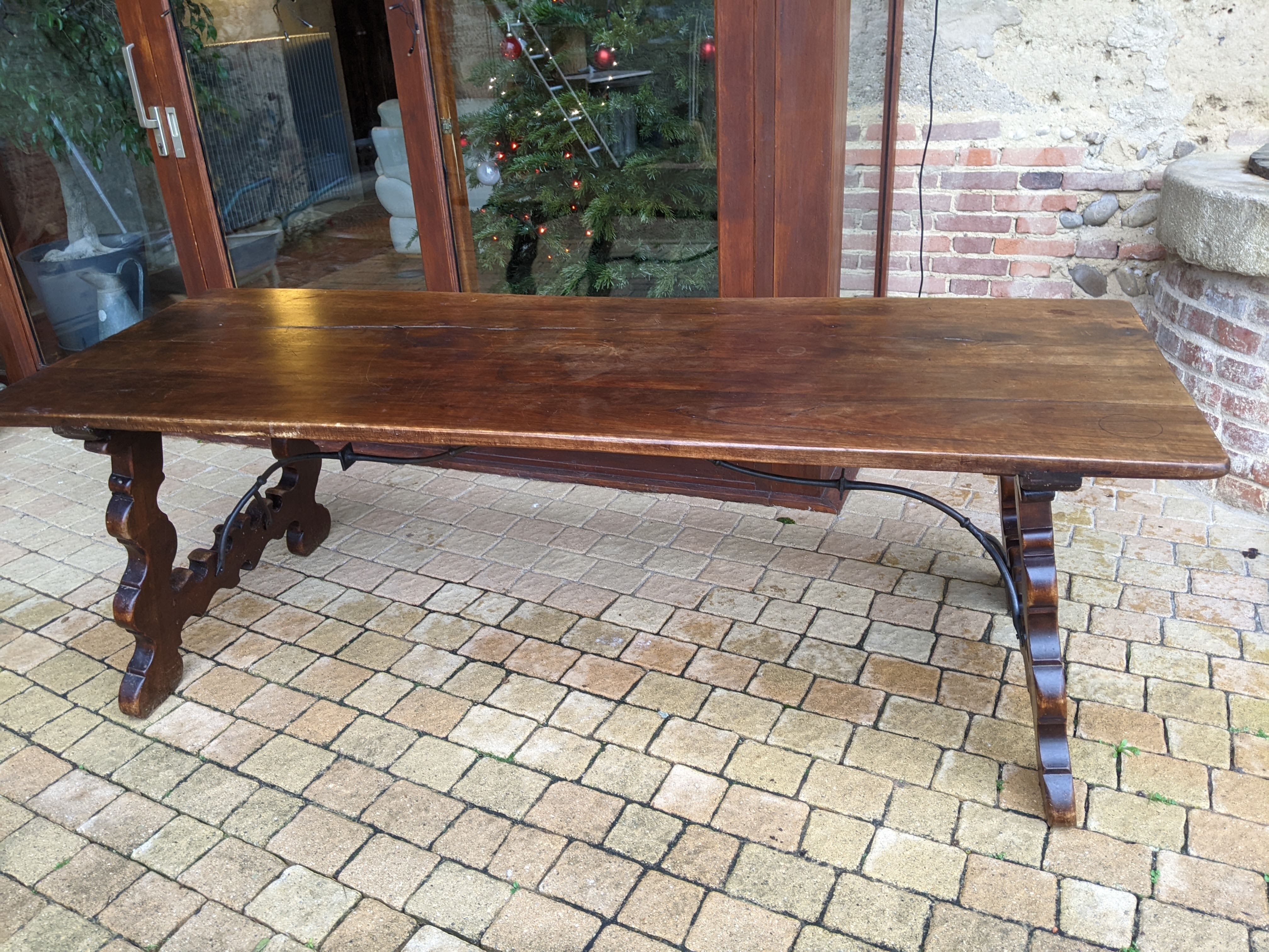 Catalan monastery table