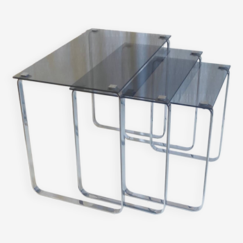 Nesting tables in chrome metal and smoked glass - 70s/80s