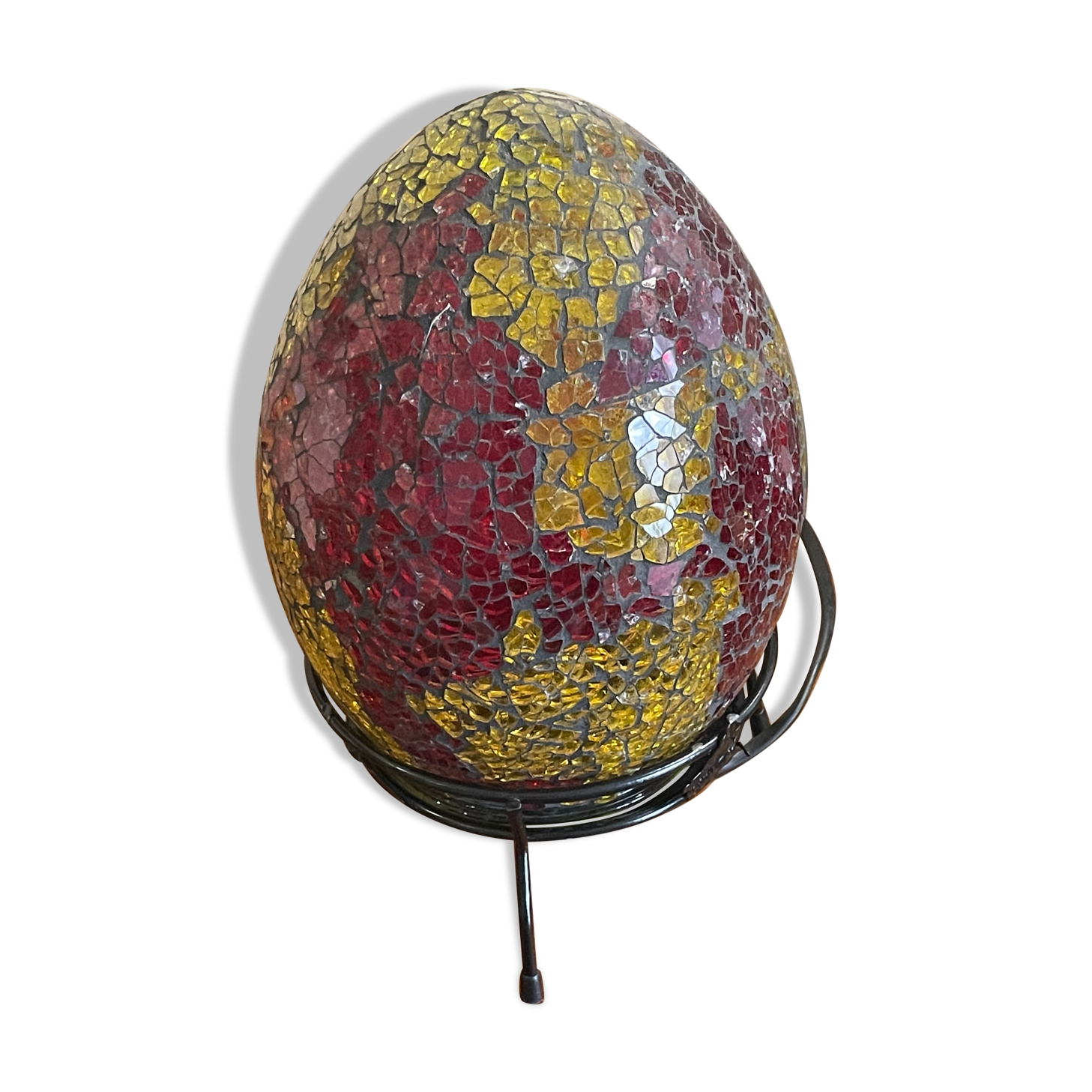 Cracked glass egg lamp