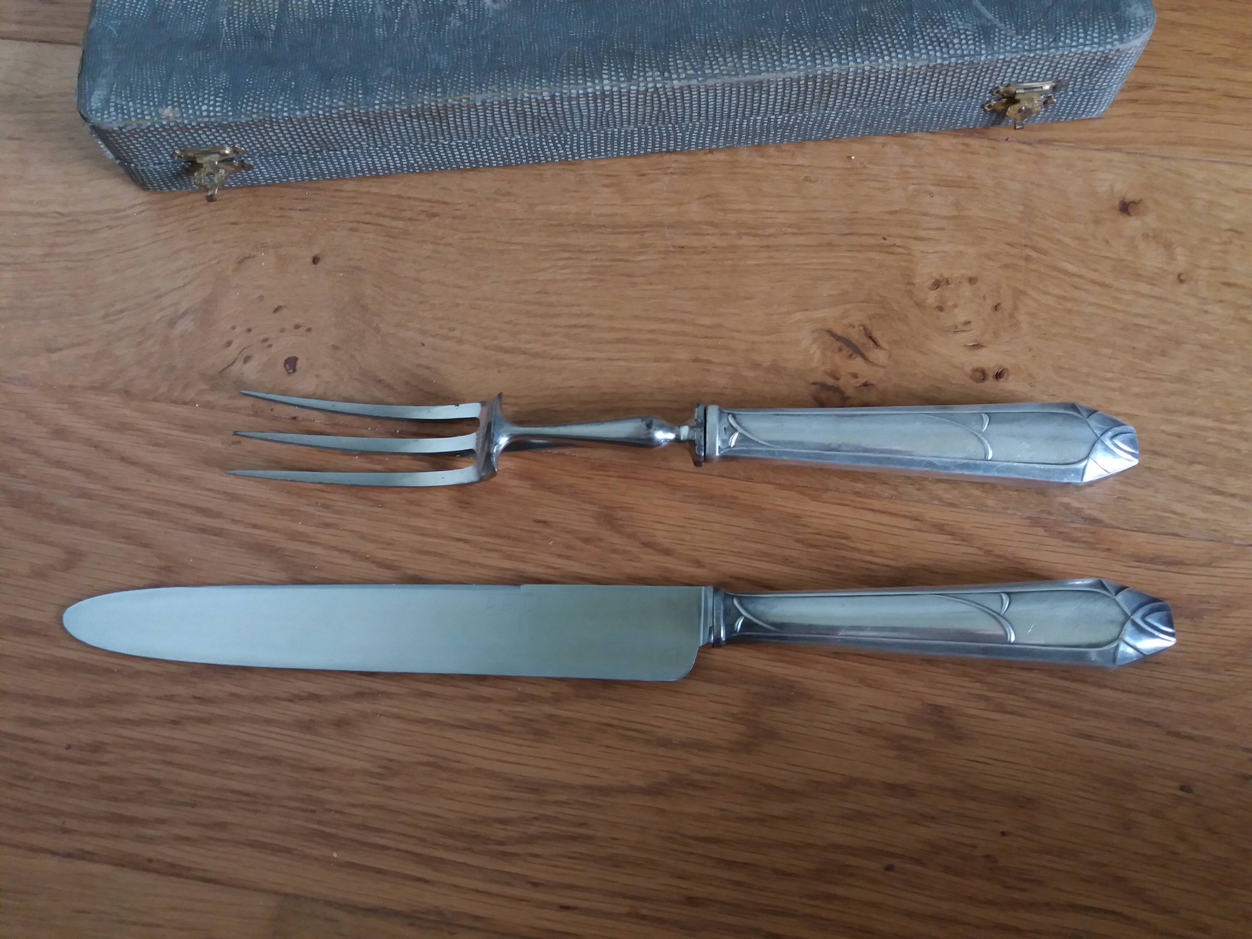 Platil leg of lamb service, Art Deco knife and fork