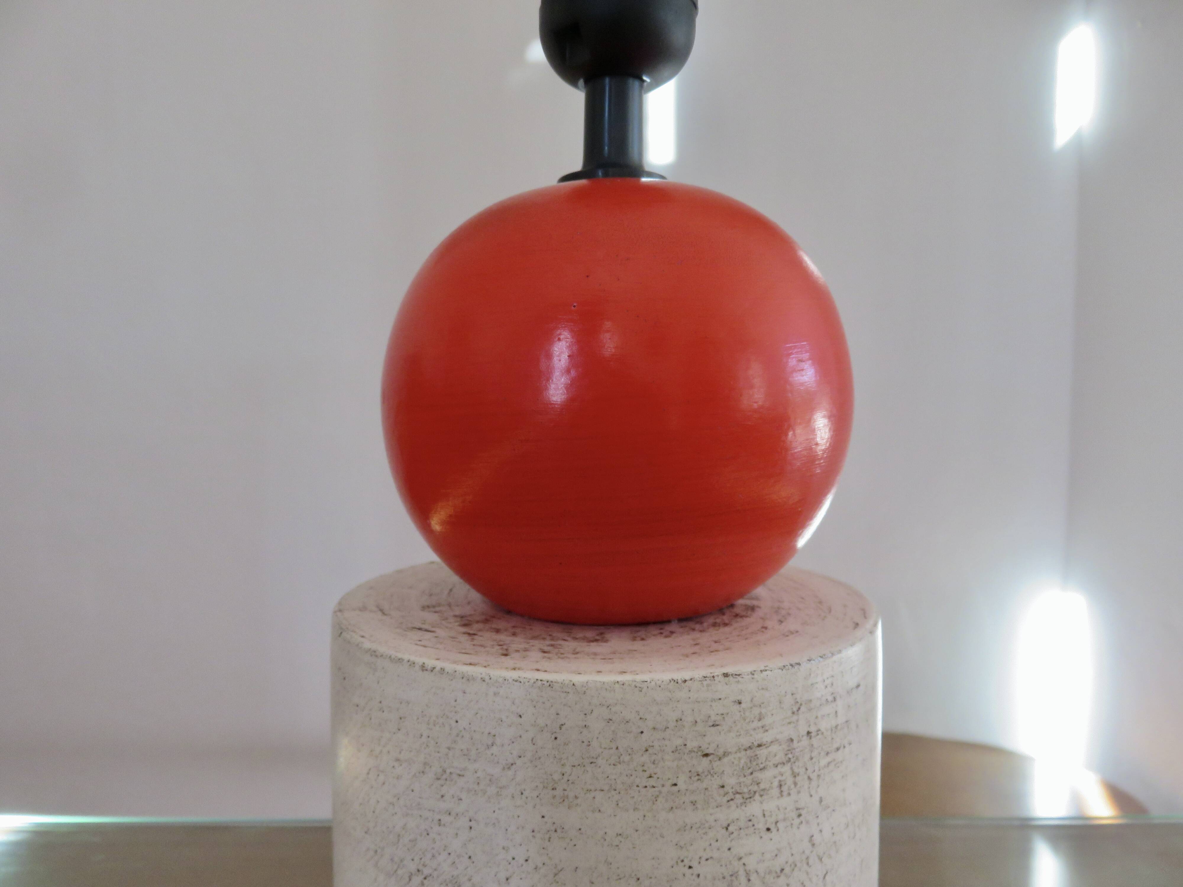 Pair of red and white ceramic lamps from the 80s