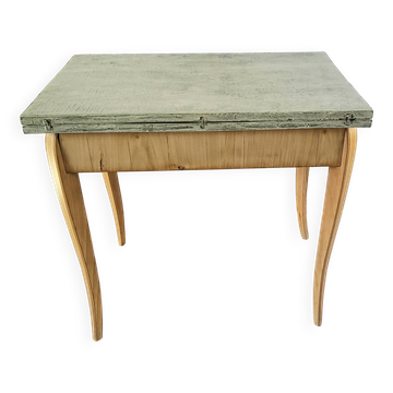 Extendable table