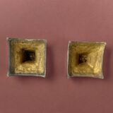 Paire d'anciens bougeoirs en laiton