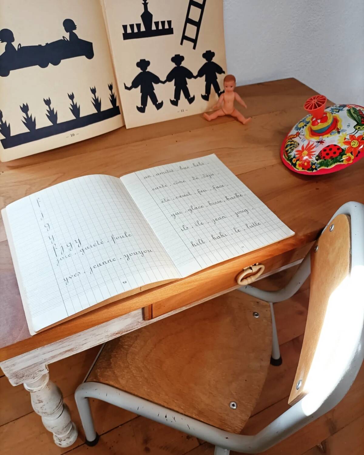 Small 60s kindergarten chair