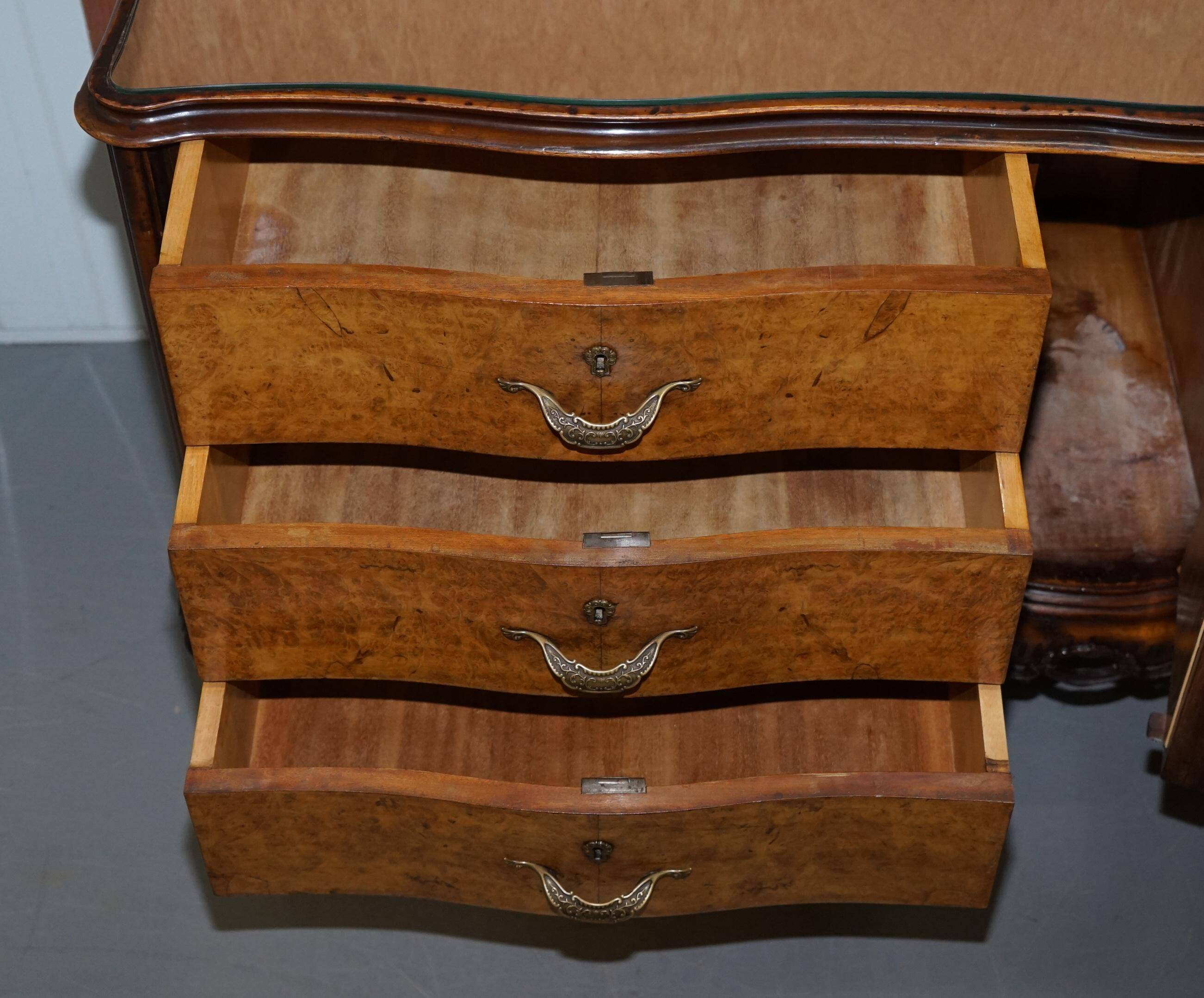 Vintage Italian Buffet in Walnut with Serpentine Front and Mirror Top