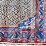 Spectaculaire tapis persan noué à la main 245x137cm