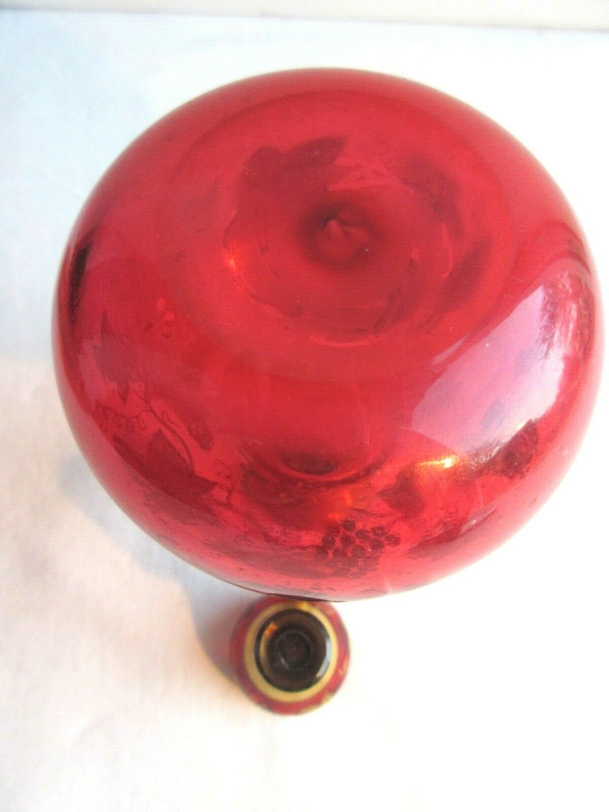 Small carafe Napoleon III red and gold Baccarat crystal, vine decoration