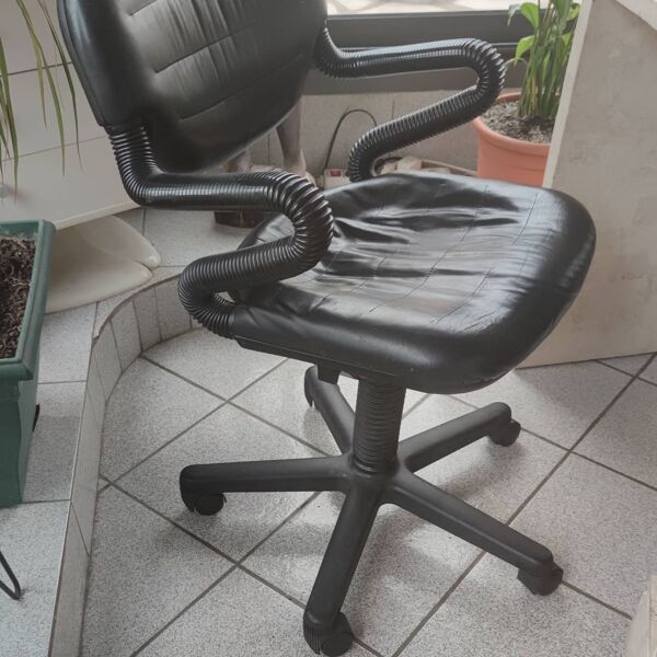 Fauteuil de bureau vers 1980 dit  '' vertebra'' design italien de giancarlo piretti et emilio ambasz p