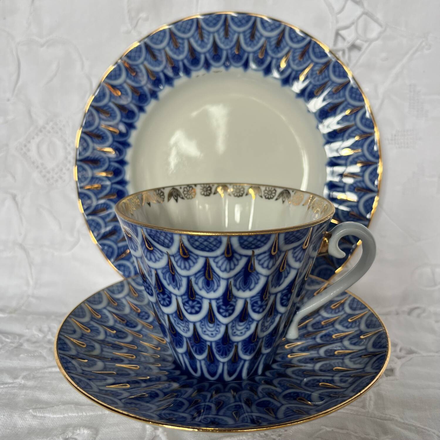 Lomonosov Russian Porcelain Cup Set