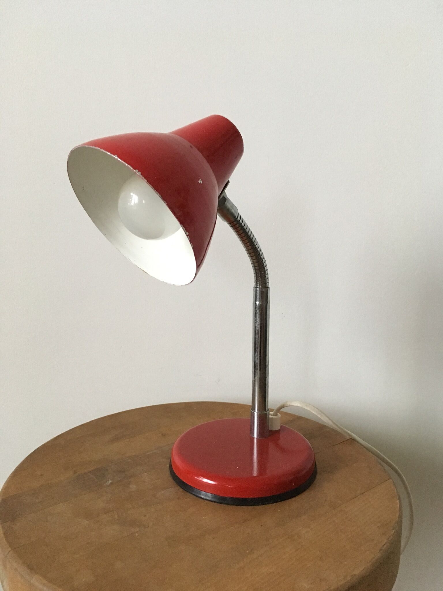 Small vintage casserole lamp