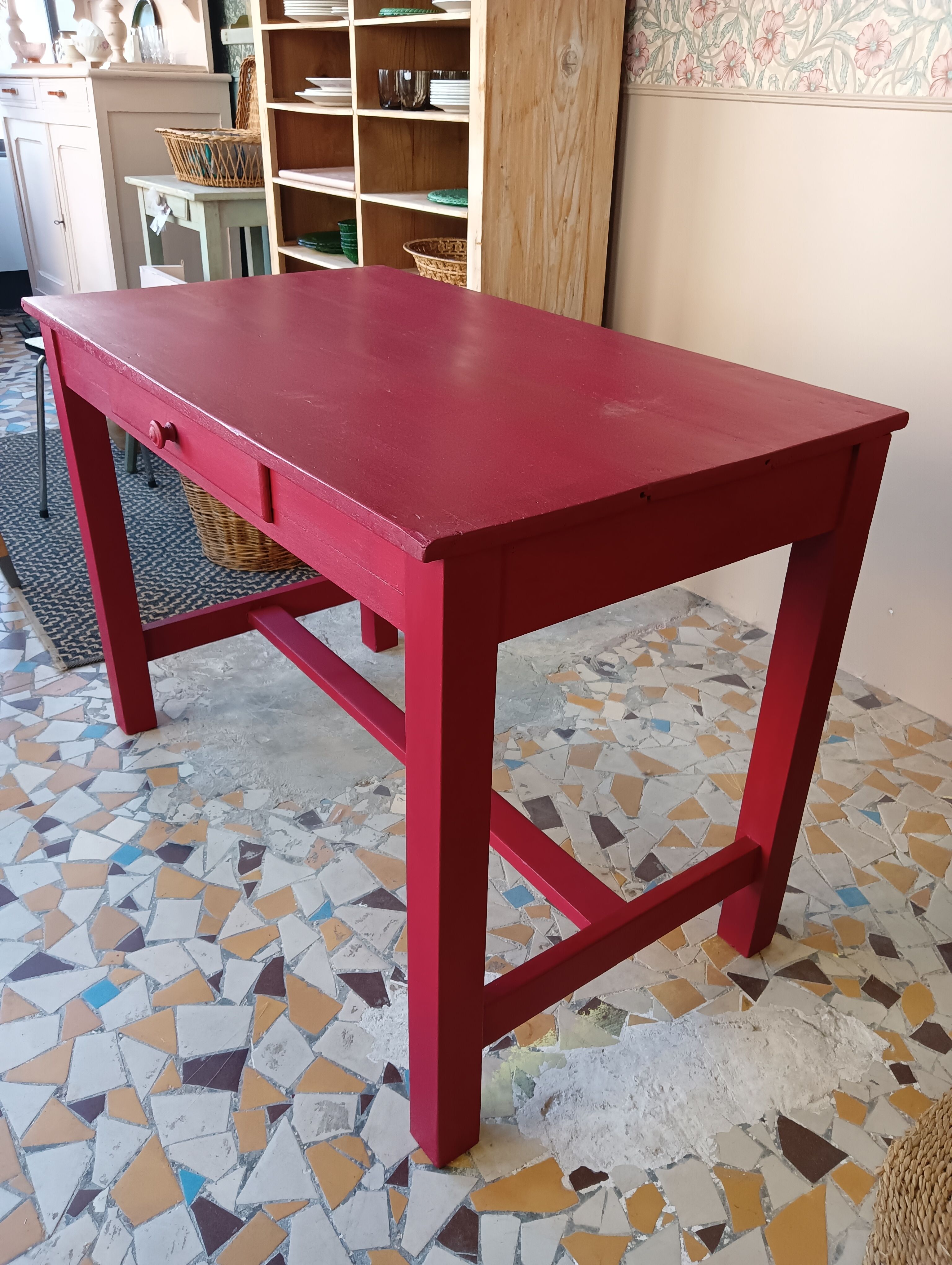 Farm table