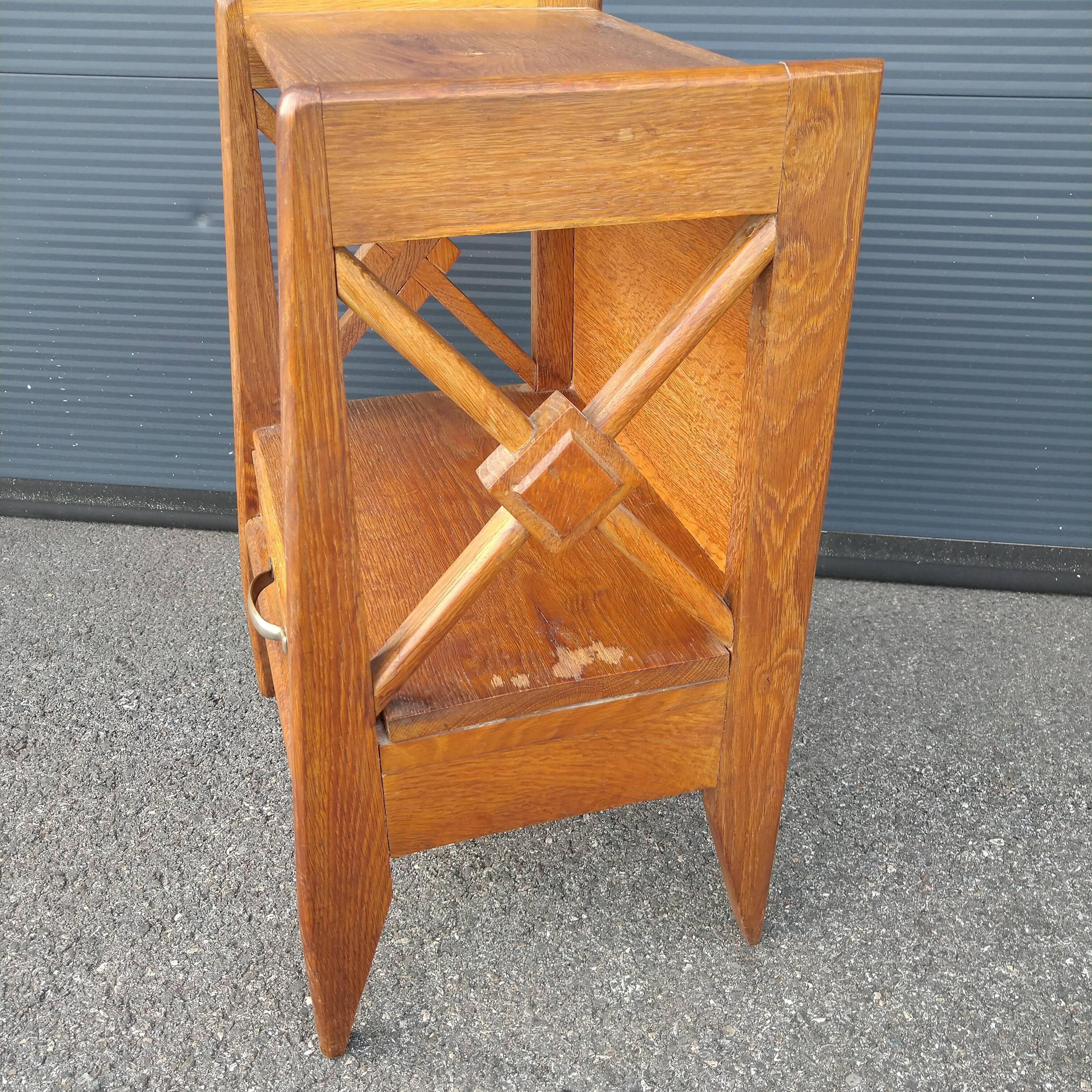 Table de chevet