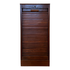 Meuble à rideau bas