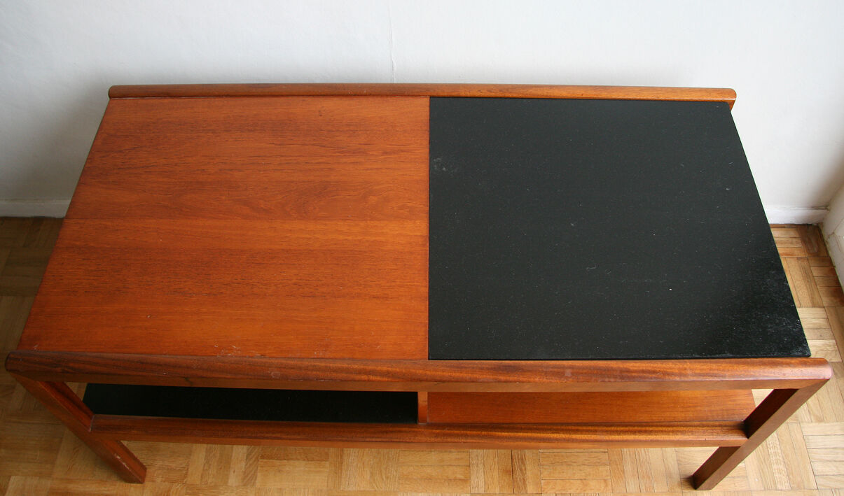 Table basse édition MacIntosh 1960