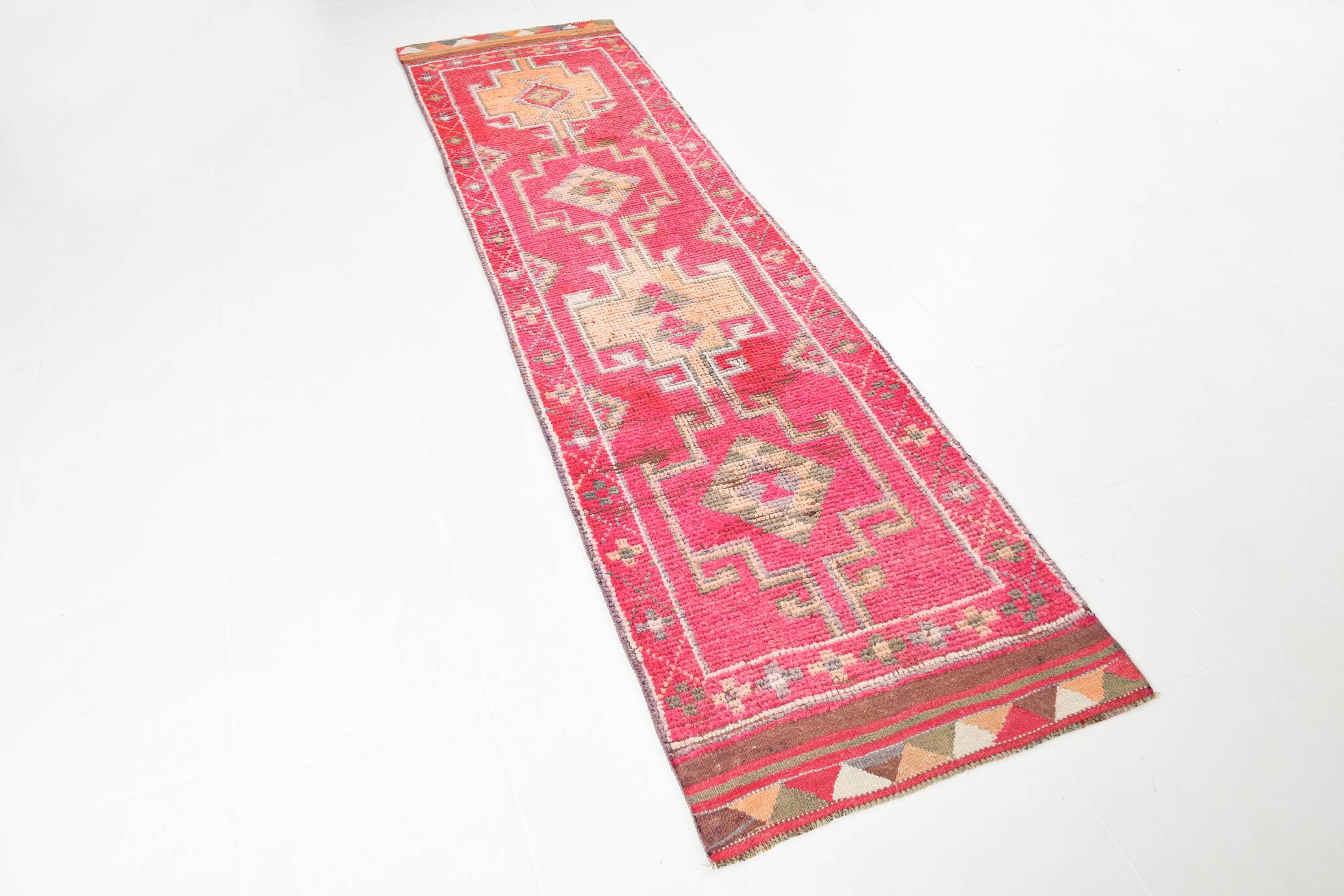 Red & Pink Hallway Vintage Runner Rug, 80x306Cm