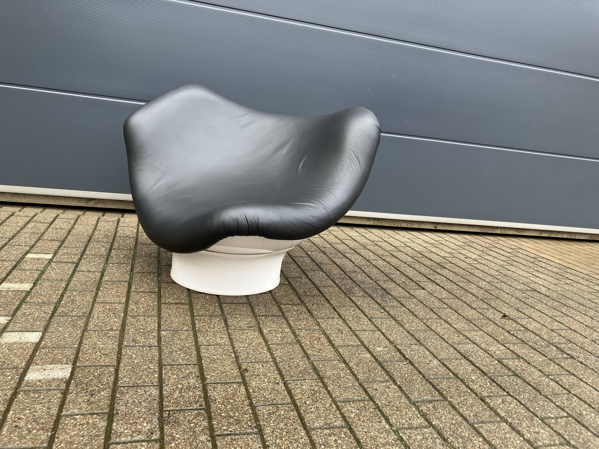 Rodica lounge chair de Mario Brunu pour Comfort Italy 1968