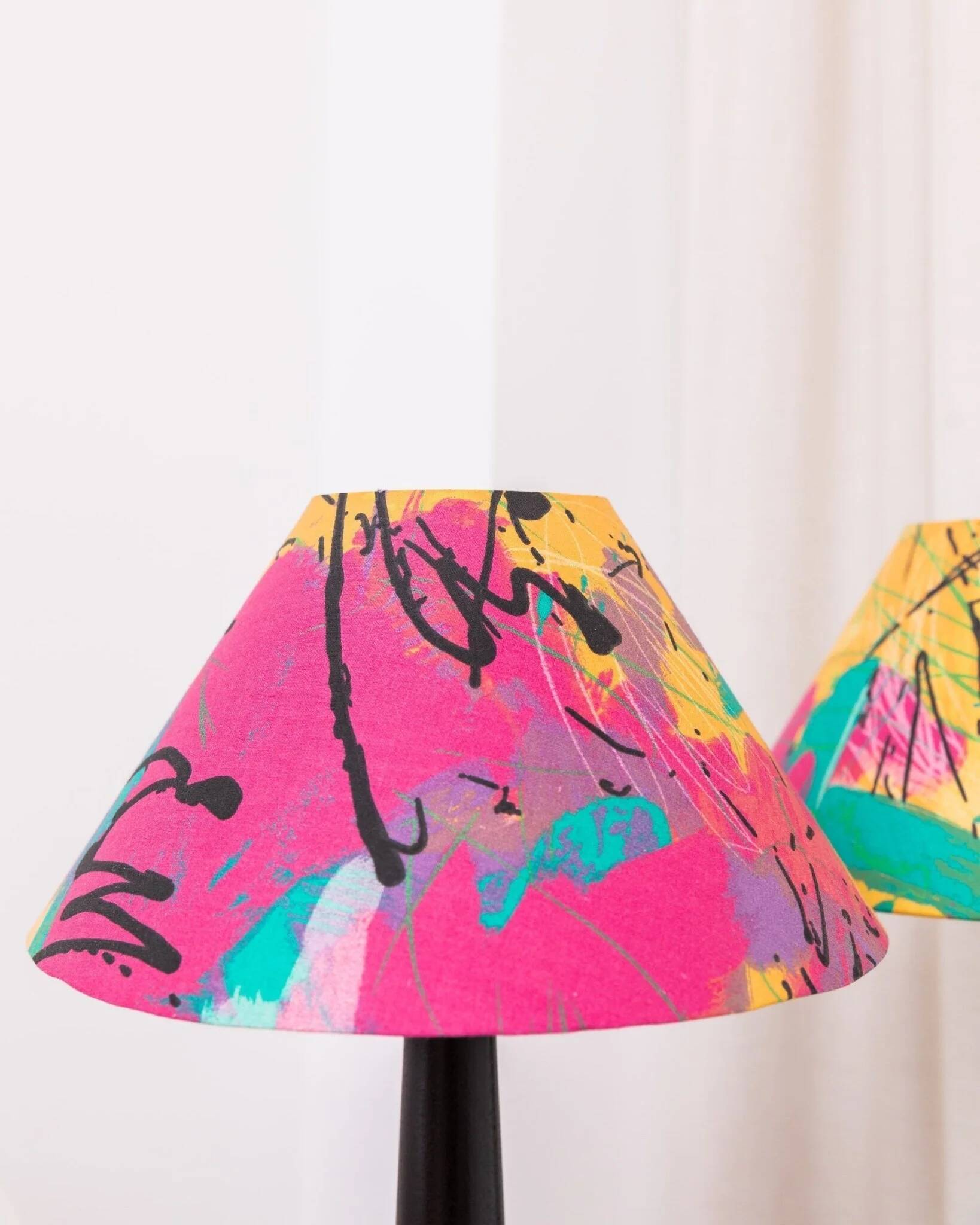 Pair of Memphis Pop Art Table Lamps, Multicolored Fabric Shades, Black Lacquered Bases - Belgian Massive, 1980s