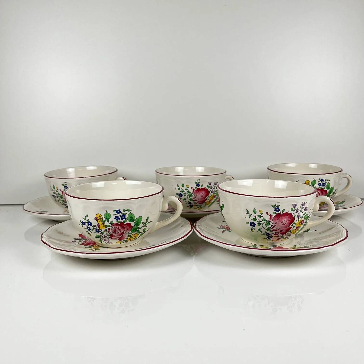 Set of 5 large cups with saucers, Réverbère model by KG Lunéville.