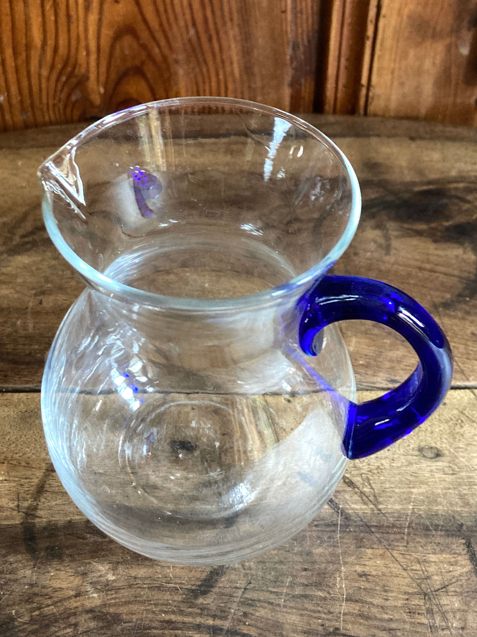 Glass decanter
