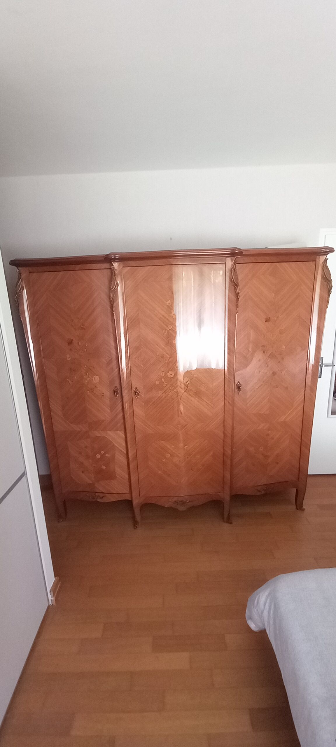 Rosewood cabinet