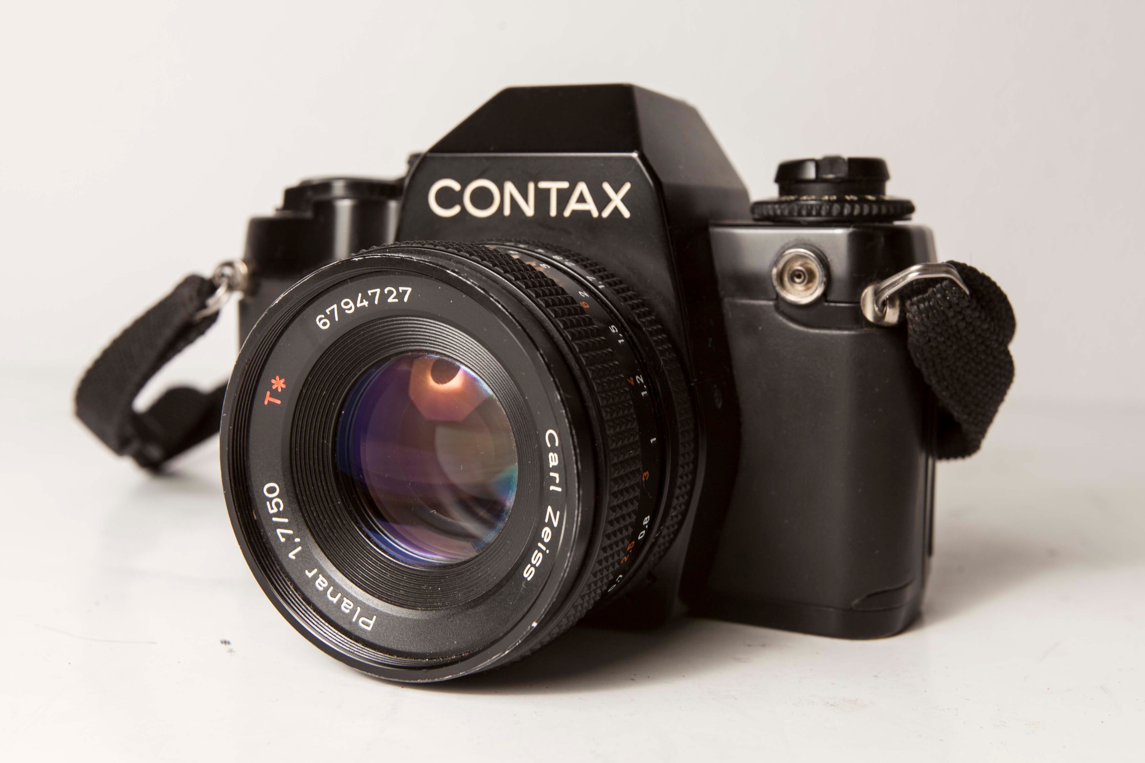 Contax 159mm camera of 1985 made in Japan
